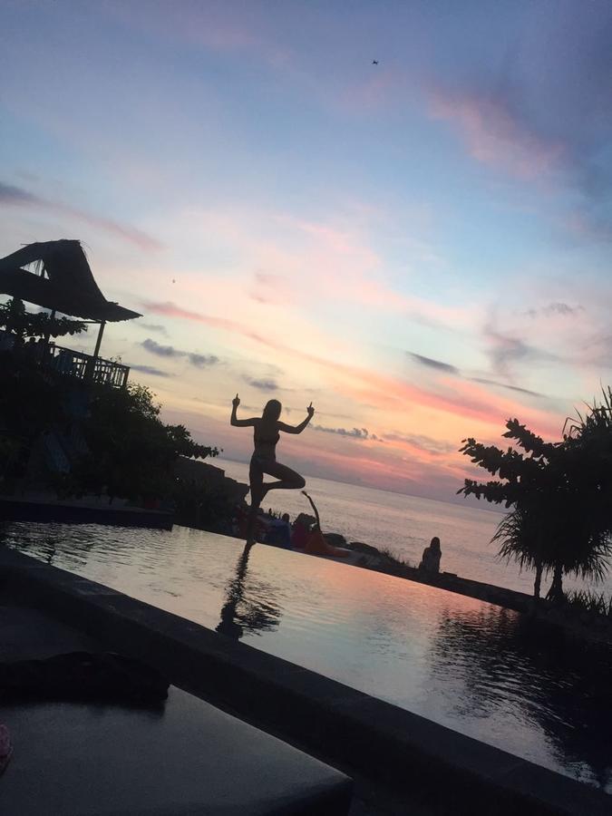 Dodol Lembongan Cliff Sunset Hotel ภายนอก รูปภาพ