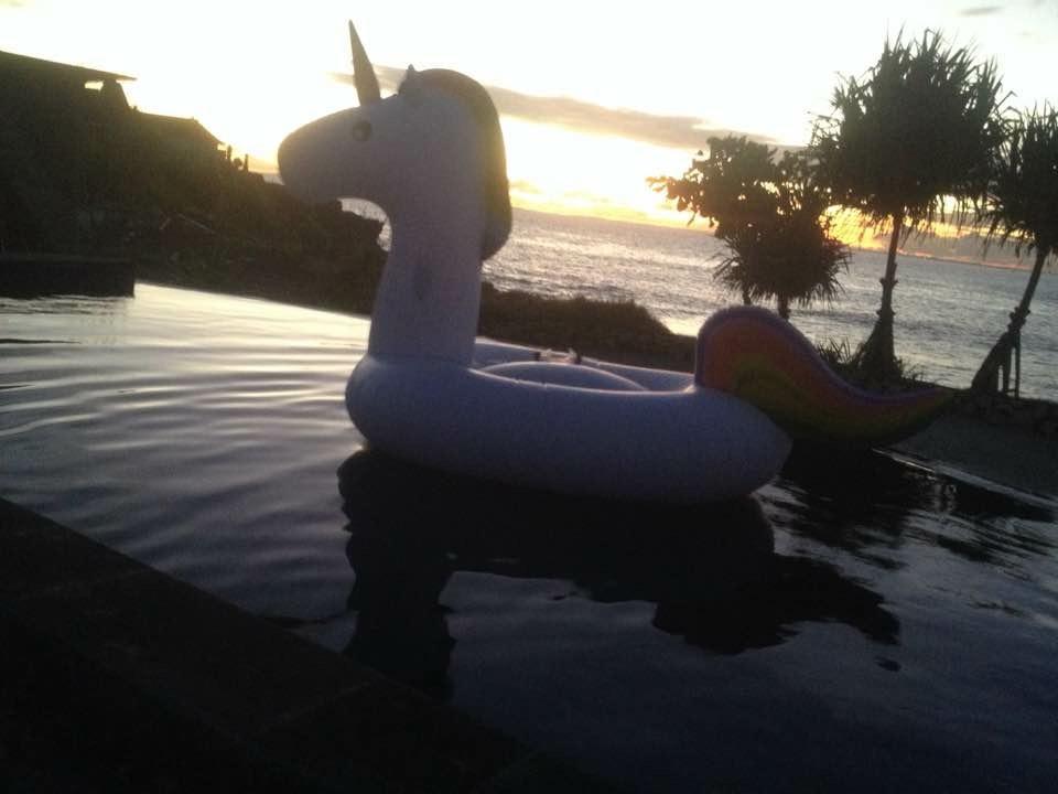 Dodol Lembongan Cliff Sunset Hotel ภายนอก รูปภาพ