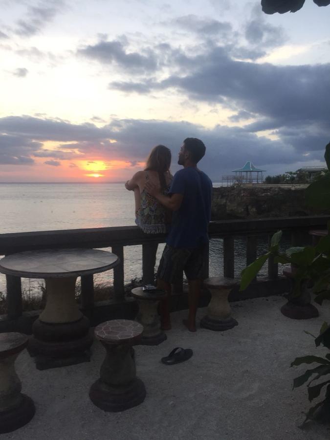 Dodol Lembongan Cliff Sunset Hotel ภายนอก รูปภาพ