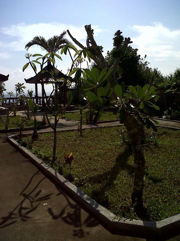 Dodol Lembongan Cliff Sunset Hotel ภายนอก รูปภาพ