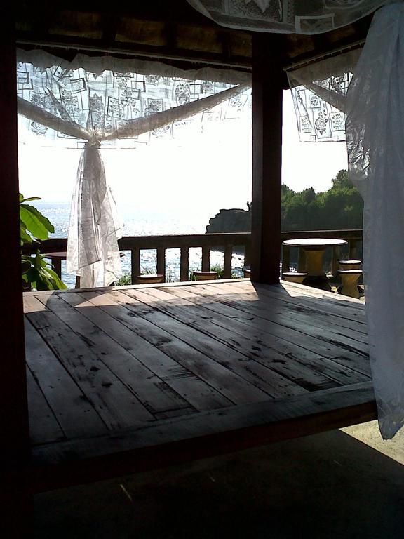 Dodol Lembongan Cliff Sunset Hotel ภายนอก รูปภาพ
